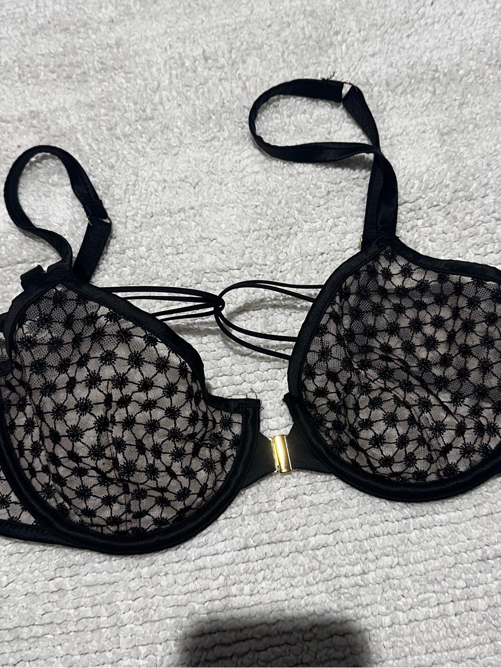 Victoria Secret Sheer Floral Lace Underwire Bra - Black